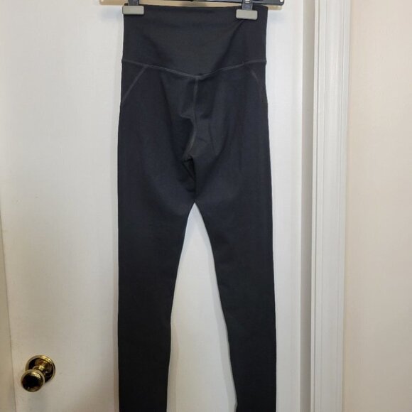 ❤️ 3 for $35 GIRLFRIEND collective high rise leggings black XS - Picture 6 of 9